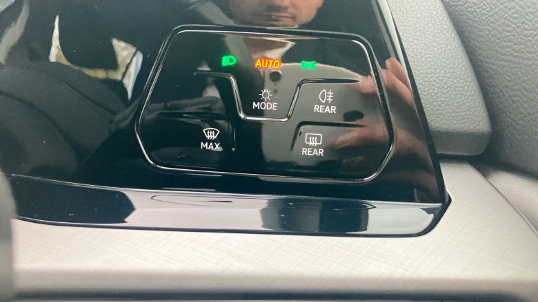 Volkswagen Golf 1.5 TSI 150 Life 5dr Petrol Hatchback